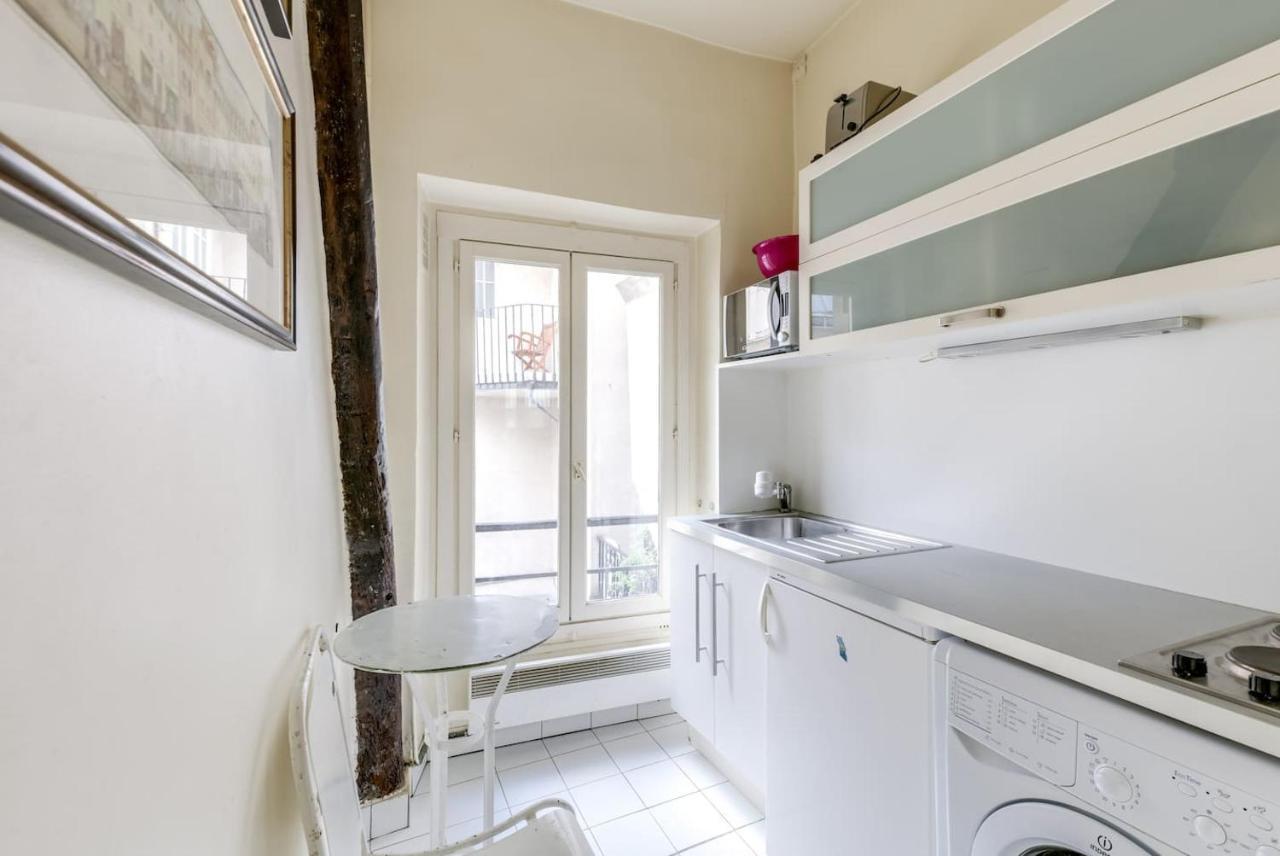 Unit 015 Notre Dame Apartment Paris Exterior photo